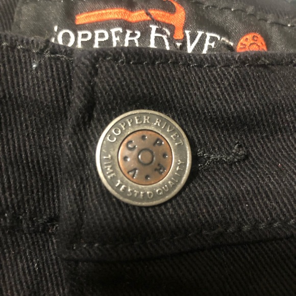 COPPER RIVET MEN SHORTS - Picture 4 of 9